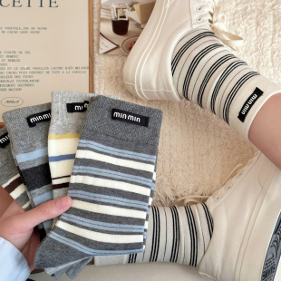 miu系袜子女中筒袜ins潮灰蓝色条纹字母布标百搭长筒堆堆袜秋冬款