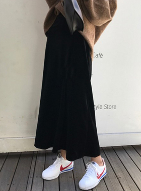 半身裙金丝绒梨形身材大码女黑色显瘦遮垮秋冬打底裙a字长裙裙子