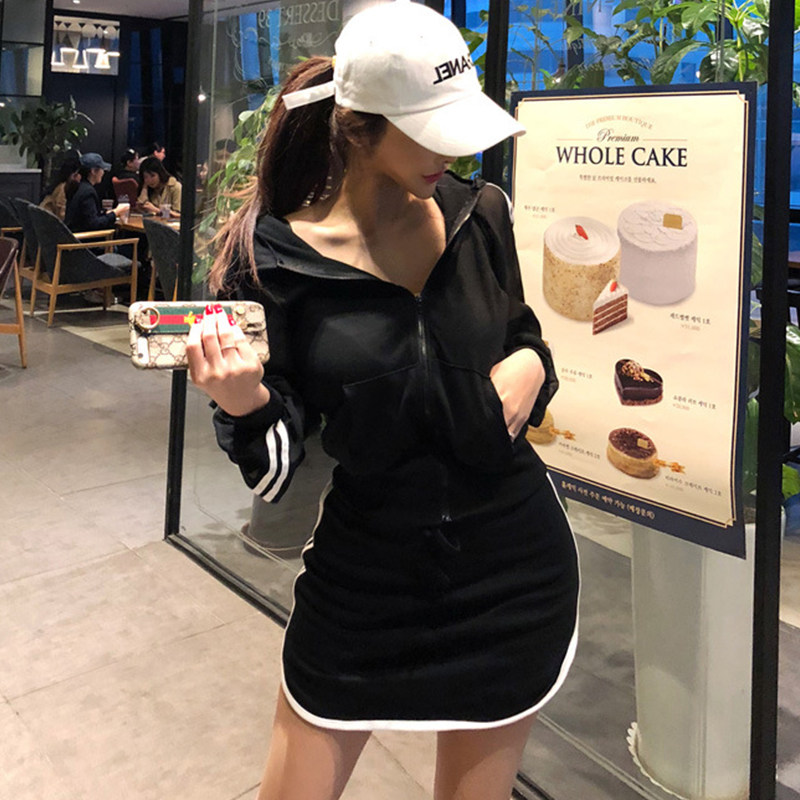 半身裙夏新款韩版性感包腚高腰包臀裙时尚休闲黑白撞色运动短裙子
