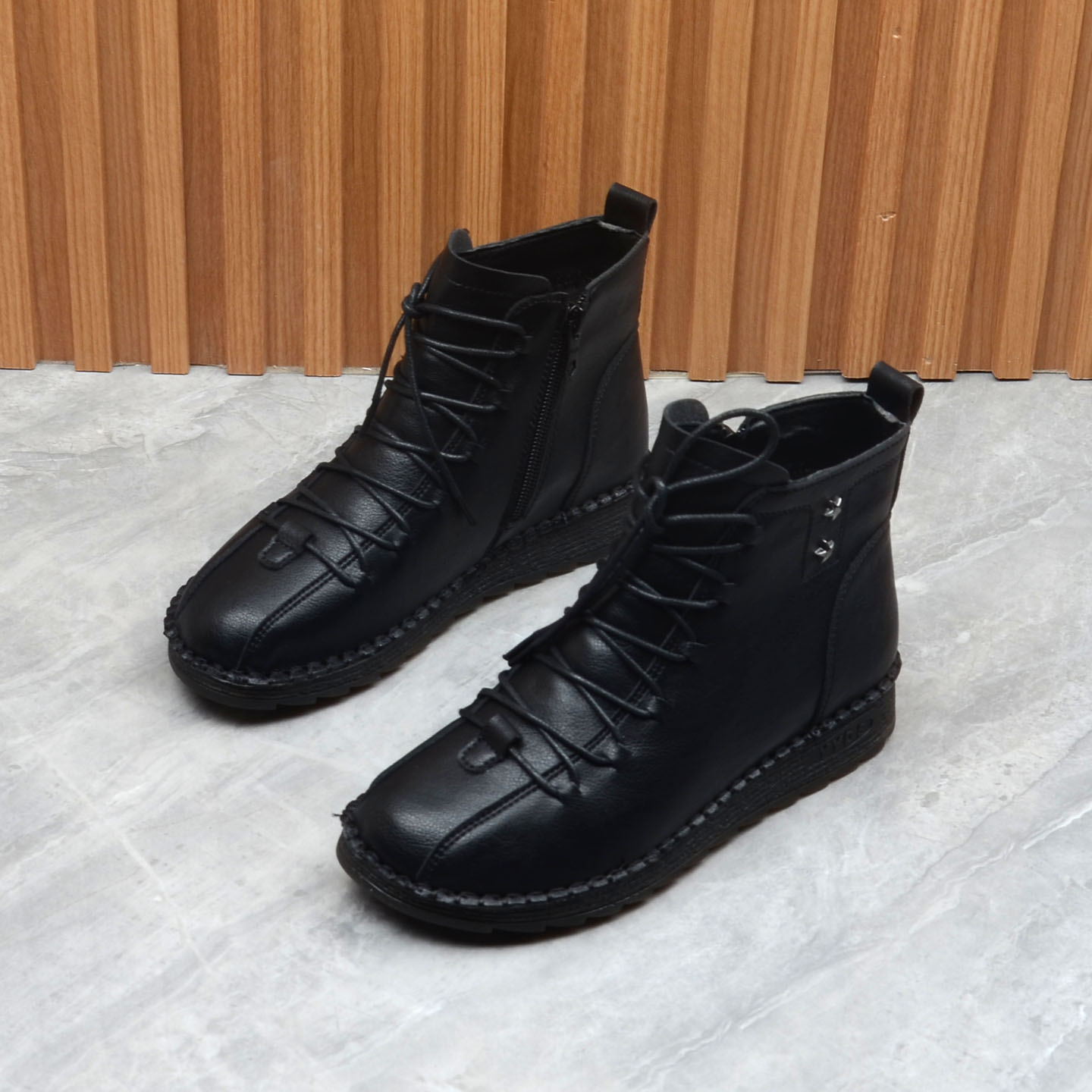 马丁靴真皮加绒牛筋底中老年保暖