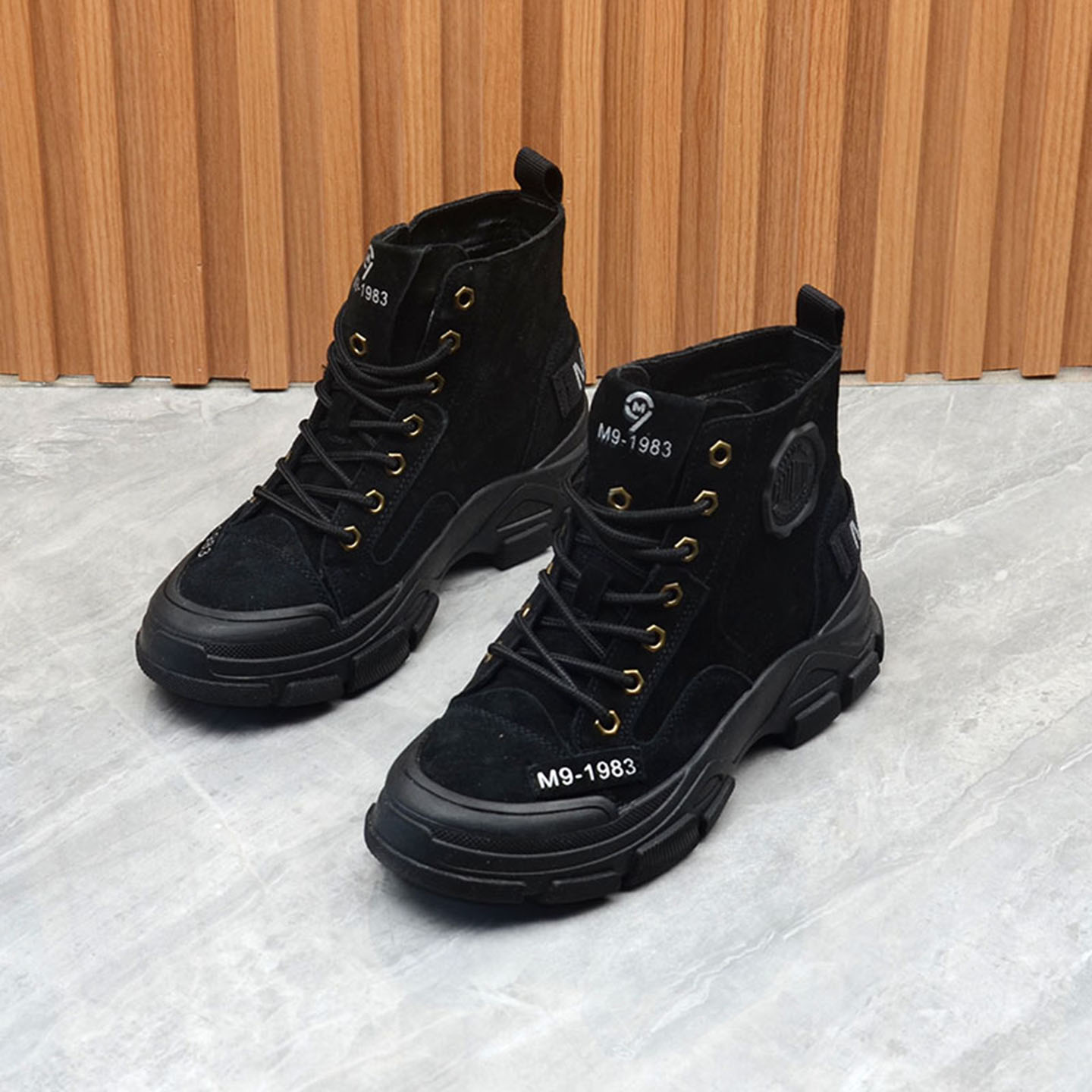 秋冬马丁靴加绒英伦风绒面女棉靴