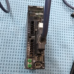 KT01H 维修 欧姆龙伺服驱动器R88D 200 100W功率