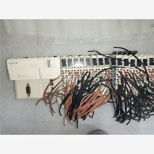 主机型号是tm258lf 施耐德m258系列主机模块拆机一套 维修