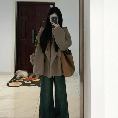 大翻领呢子大衣女2025秋冬季新款毛呢外套小个子赫本风感韩系