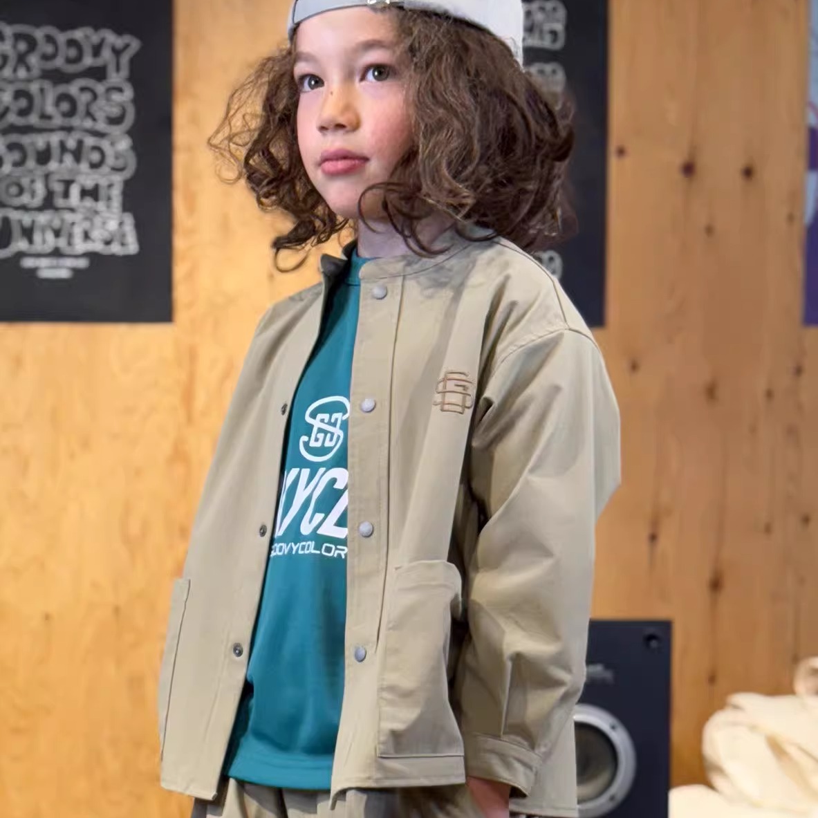 弹力宽松刺绣字母宽版衬衫外套