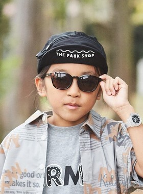 日本代购 童装 THE PARK SHOP 网眼透气拉链口袋个性宽檐鸭舌帽