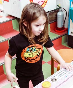 日本 纯棉柔软复古插画图案短袖 童装 COLORS T恤 GROOVY 部分现货