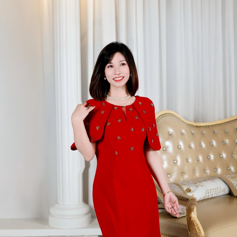 2025新款钉钻轻奢连衣裙女名媛高级感气质修身短袖子斗蓬礼服裙