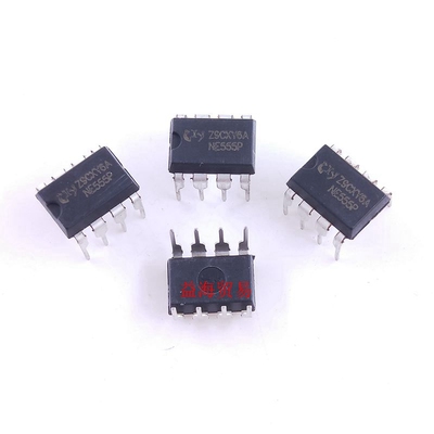 10个 全新国产原装 NE555P 直插八脚 NE555 定时器编程振荡器芯片