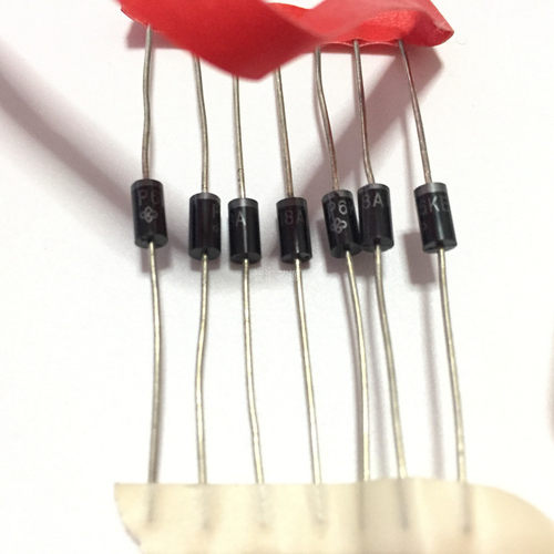 P6KE18A 直插二极管 单向 TVS瞬态抑制二极管 全新原装 直接拍买