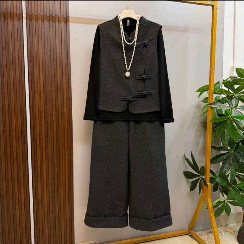 马甲打底衫阔腿裤洋气显瘦三件套