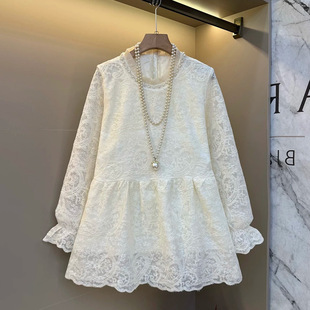 女装 大码 气质百搭上衣潮 新款 胖妹妹设计感钉珠领后背纽扣轻奢小衫