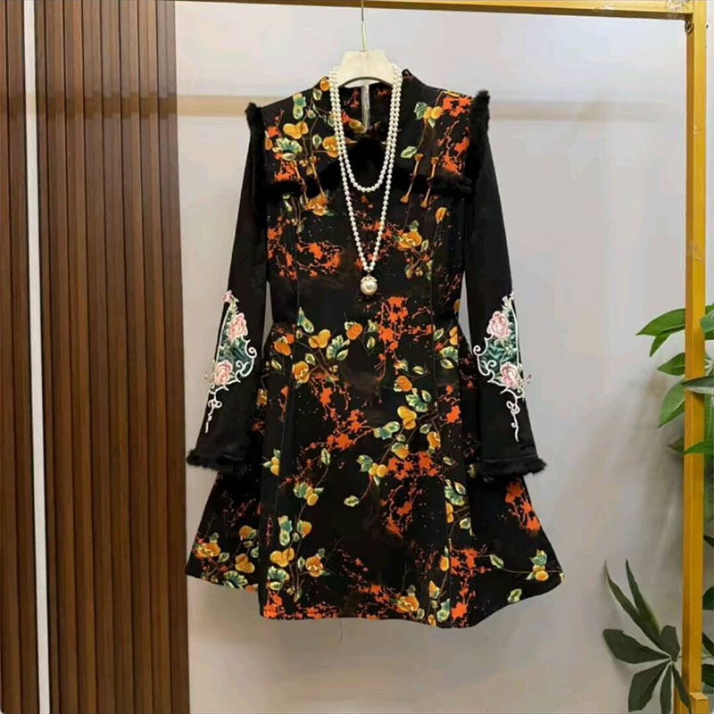 加绒马甲重工刺绣打底衫两件套