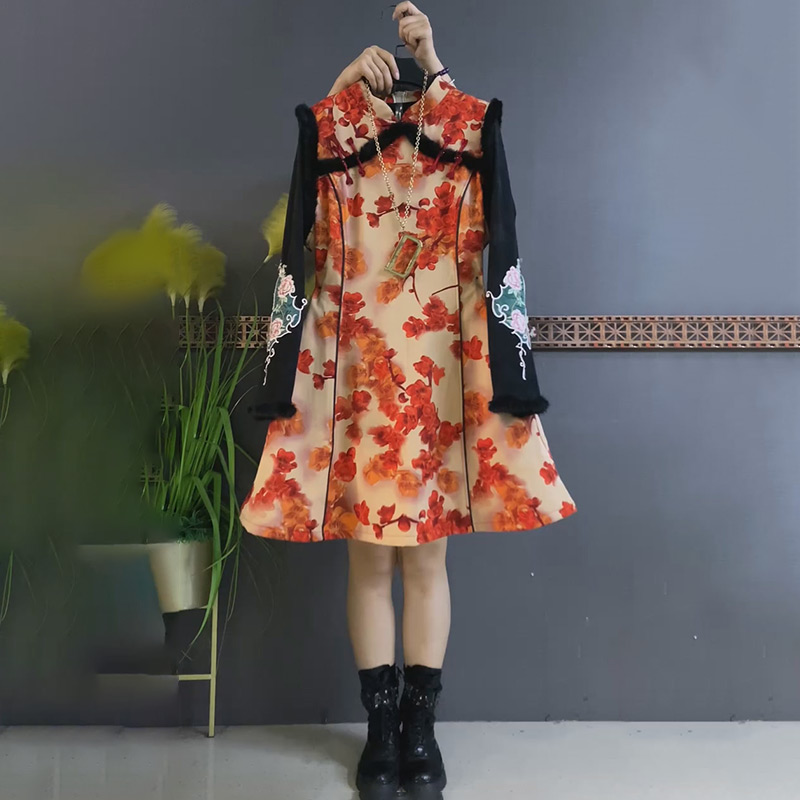 盘扣拼毛连衣裙打底衫套装