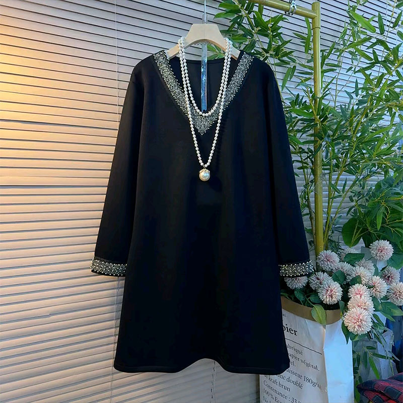 冬季新款钉珠领洋气百搭上衣