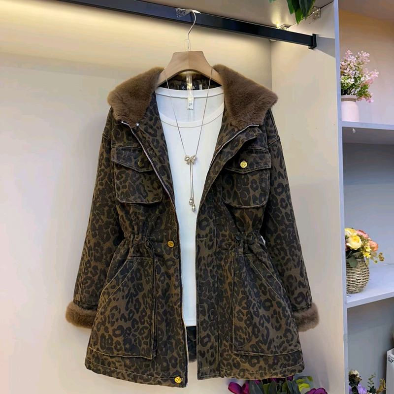 冬季大码女装毛领连帽豹纹棉衣