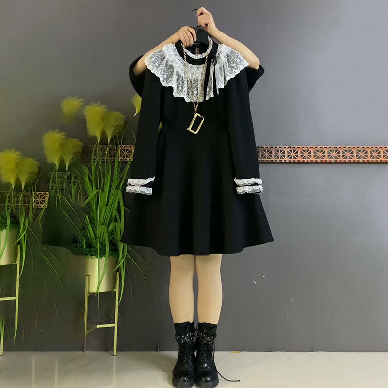 时尚显瘦法式洋气拼接蕾丝连衣裙