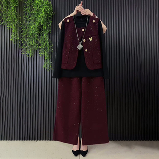 胖妹妹冬季新款大码女装时尚名媛气质毛呢爱心装饰马甲显瘦三件套