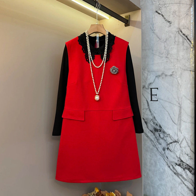 立体花马甲裙衬衫套装