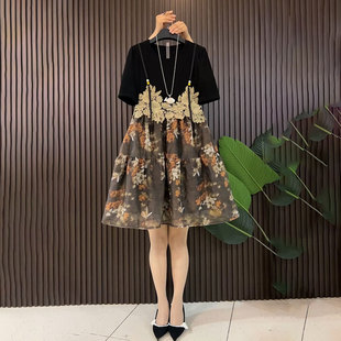 胖MM夏季新款拼接碎花连衣裙遮肉显瘦假两件大码女装2025洋气咖色