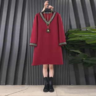 气质V领时尚 胖mm设计感中长款 钉珠遮肉休闲大衫 女装 上衣 大码 新款