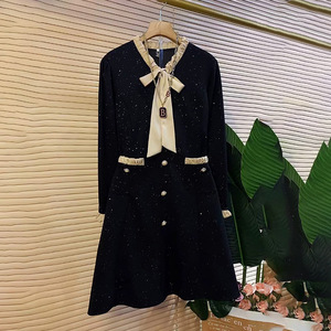 胖妹妹冬季新款时尚小香风名媛气质领结显瘦连衣裙大码女装高级感