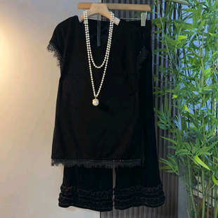 胖妹妹大码女装夏季2026新款时尚蕾丝拼接美背丝绒短袖上衣搭裤子