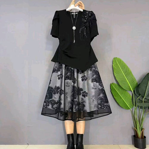 重工花朵设计感上衣显瘦半身裙新