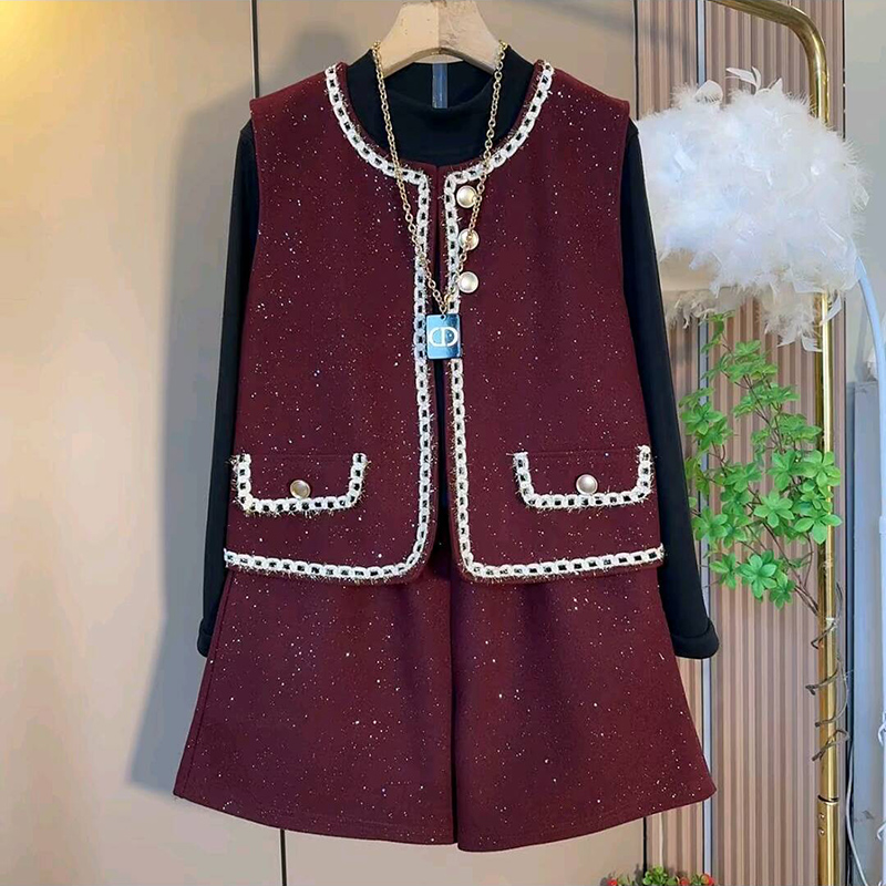 减龄小香风马甲休闲显瘦三件套装