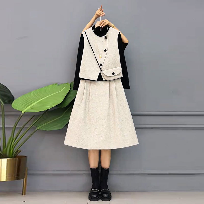 纯色打底衫马甲半身裙三件套