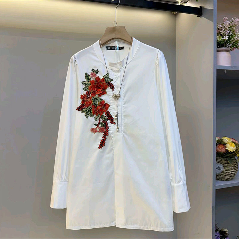 设计感花朵长袖衬衫上衣