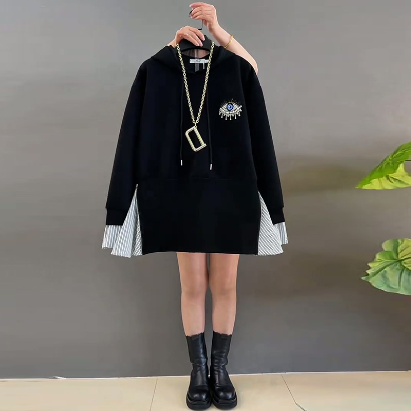 拼接条纹大码女装刺绣连帽卫衣