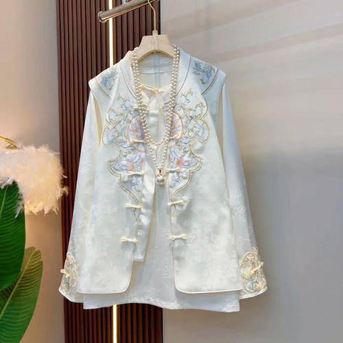 大码女装重工刺绣马甲打底衫