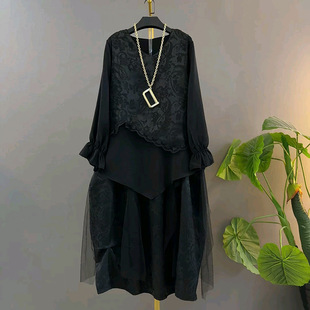 女装 春季 胖mm大码 V领暗花设计感假两件上衣网纱拼接半裙套装 新款