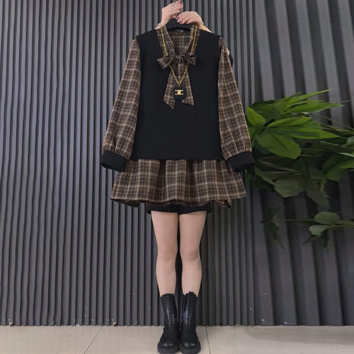 格纹拼接假两件长袖大衫