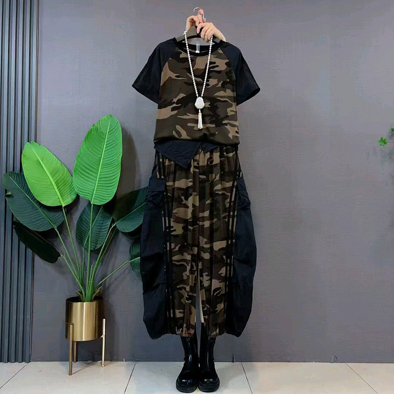 设计感拼接短袖T恤宽松百搭显瘦工装裤迷彩套装胖mm新款大码女装