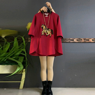 欧货时尚 胖mm宽松遮肉T恤衫 马到成功洋气女衫 女装 上衣潮 大码 新款