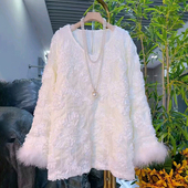 缝制花朵毛毛袖 2025冬季 V领休闲百搭T恤 女装 胖MM欧货时尚 新款 大码