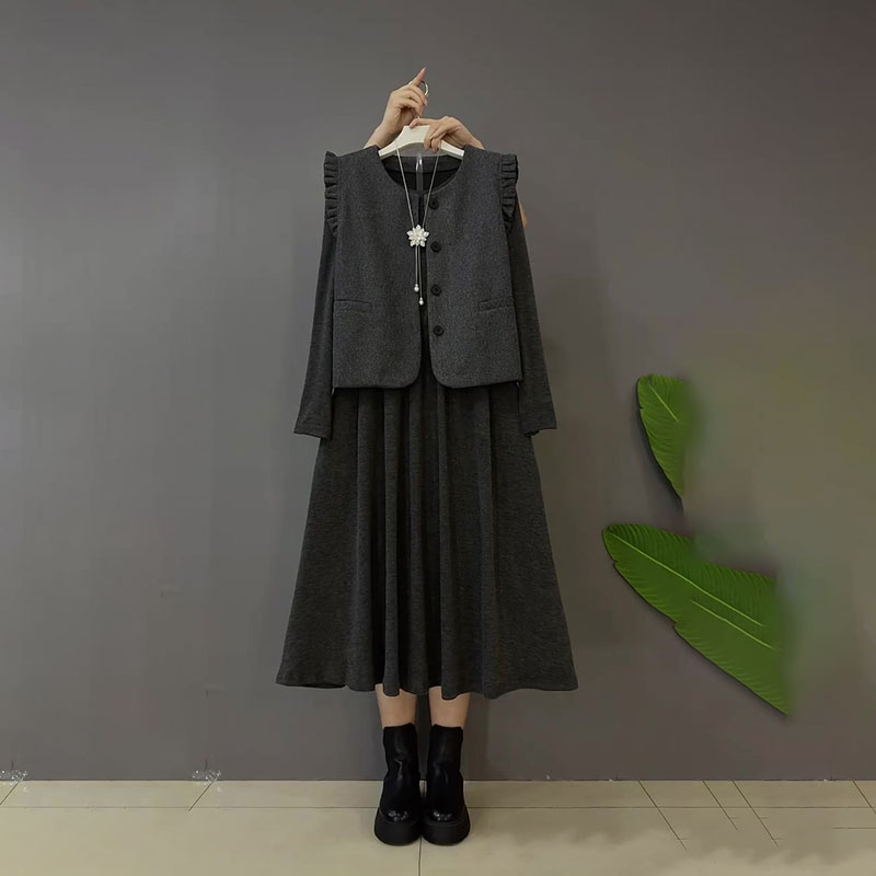 大码女装马夹木耳边连衣裙两件套