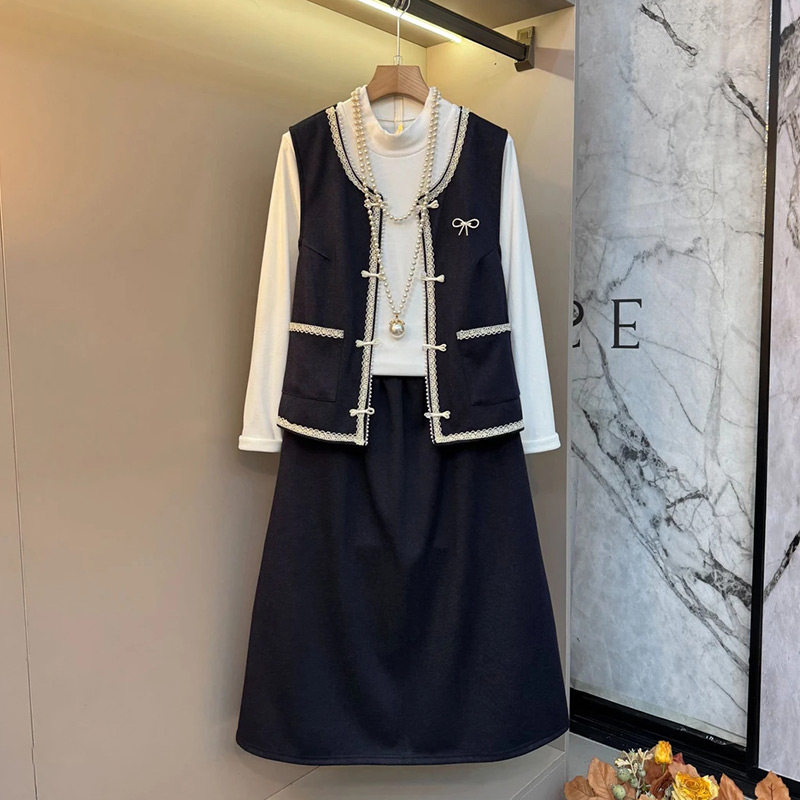 胖妹妹设计感盘扣蝴蝶结马甲半裙打底衫套装新款大码女装气质套裙,女装/女士精品,大码套装,淘宝优惠券,粉丝福利购,淘宝优惠卷