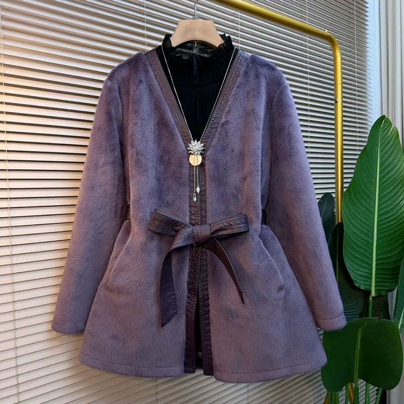 冬季大码女装皮毛一体系带外套