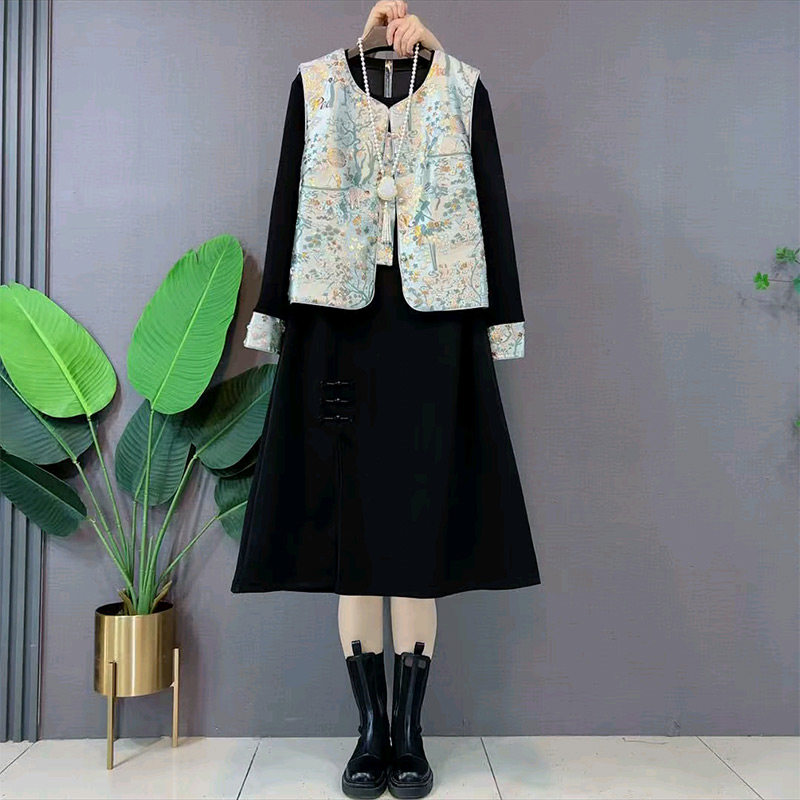 国风刺绣马甲盘扣拼袖连衣裙套装胖妹妹大码女装新中式气质套裙潮,女装/女士精品,大码套装,淘宝优惠券,粉丝福利购,淘宝优惠卷