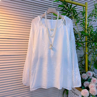 小衫 小心机镂空刺绣串珠领长袖 春季 新款 胖妹妹大码 显瘦女人衫 女装
