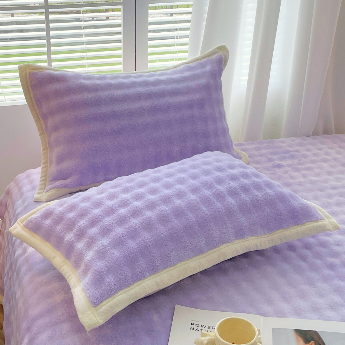 秋冬泡泡牛奶绒单人枕巾一对装加大枕头盖巾情侣长枕罩防滑绑带款