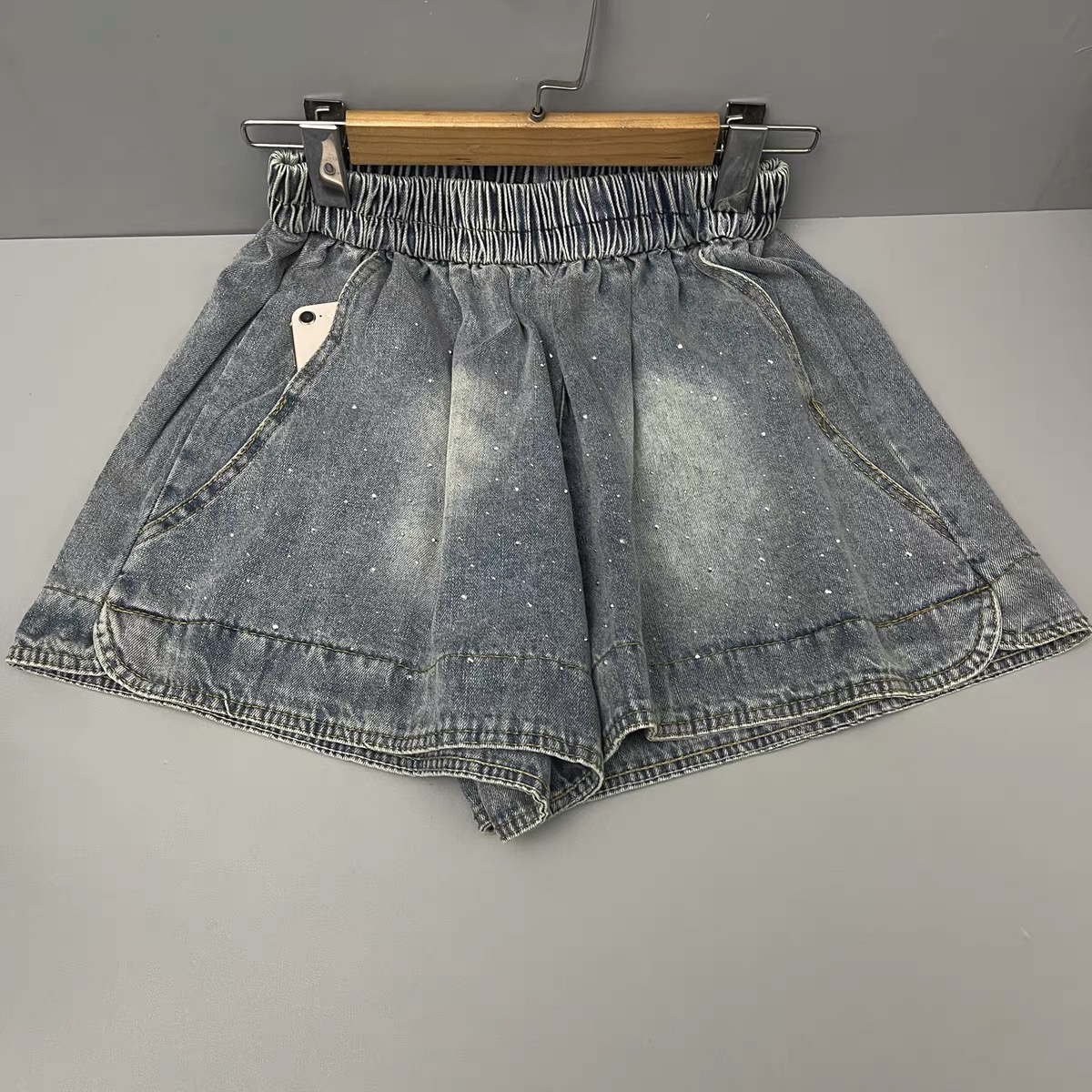 夏季烫钻水洗复古阔腿大码牛仔短裤女微胖mm百搭宽松减龄a字热裤