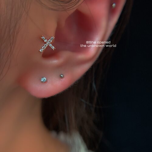 十字架条高级感女士时尚风耳骨钉