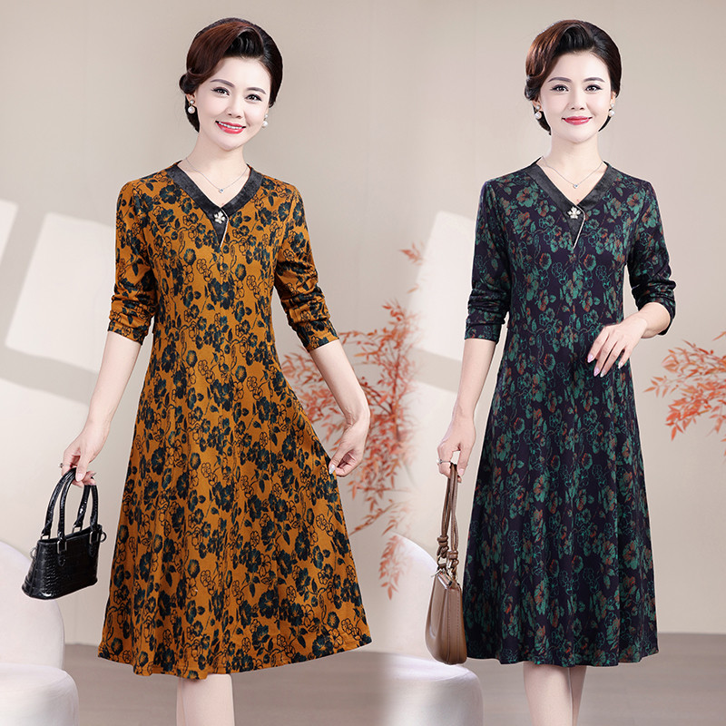 春装新款妈妈长袖印花连衣裙大码宽松气质碎花中长款春秋中年裙子