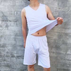 男士V领速干无痕套装背心短裤2件套大码休闲冰丝居家服宽松沙滩裤图片