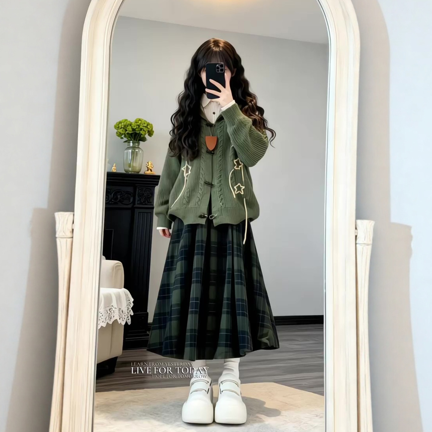 中长款大摆A字毛呢半身裙