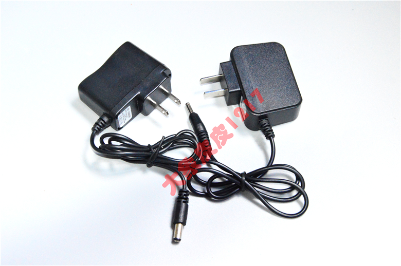 依朗迪LD-2820 LD2822T 1813头灯 2813 2801 2818 LD-2815 充电器